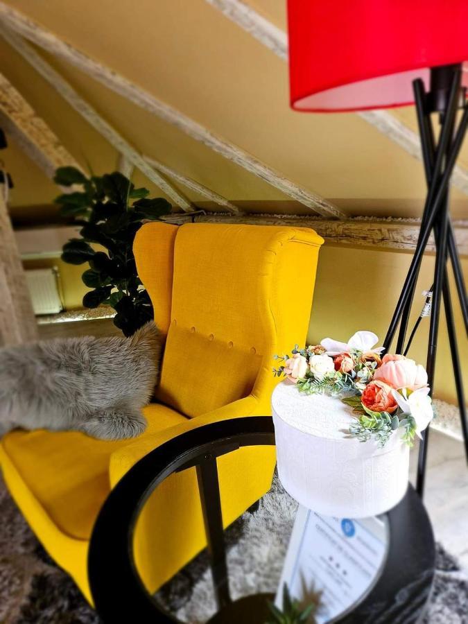 Laci Lak Oradea Bagian luar foto